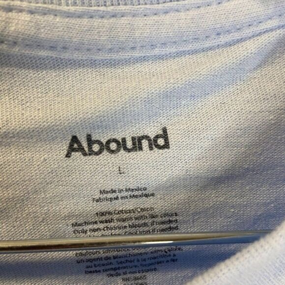ABOUND‎ Short Sleeve Graphic T-shirt In Blue Peace Sign NWT - Picture 7 of 7